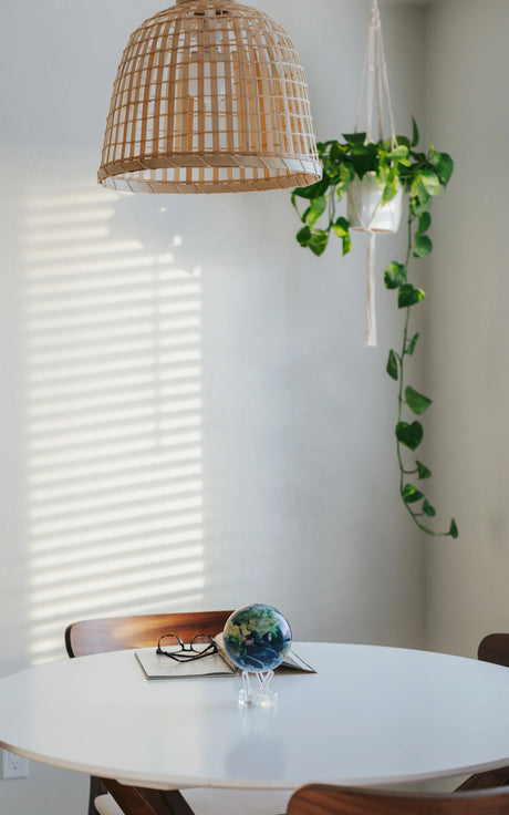 EARTH GLOBE ROTATING HOME INTERIOR LIFESTYLE