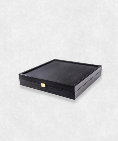 chessboard box picture